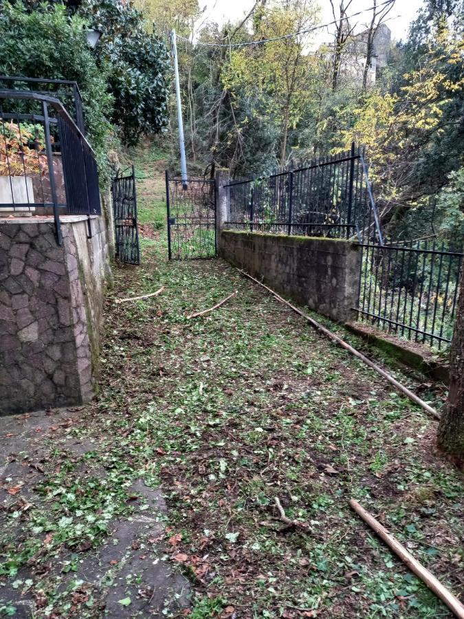 Casa Vacanza Villa Patrizia Follo Alto Esterno foto