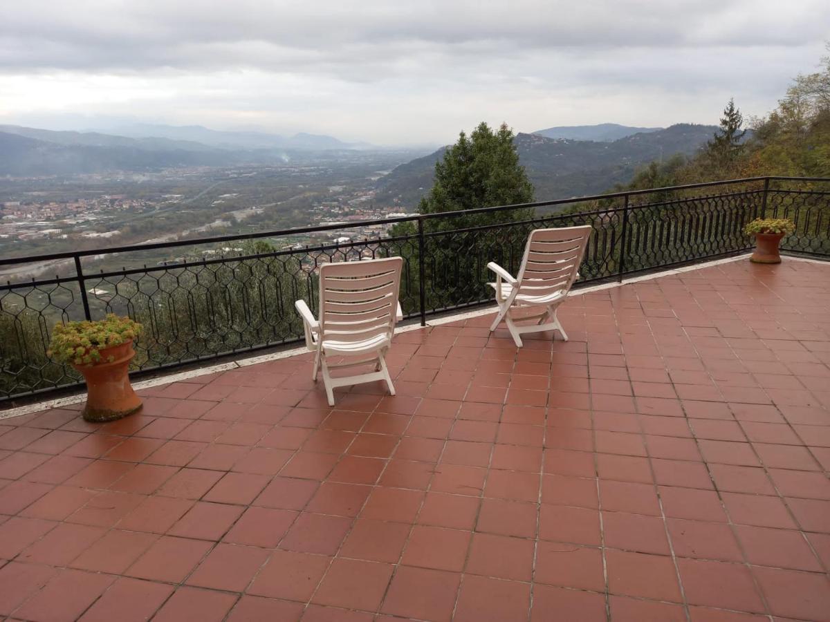 Casa Vacanza Villa Patrizia Follo Alto Esterno foto
